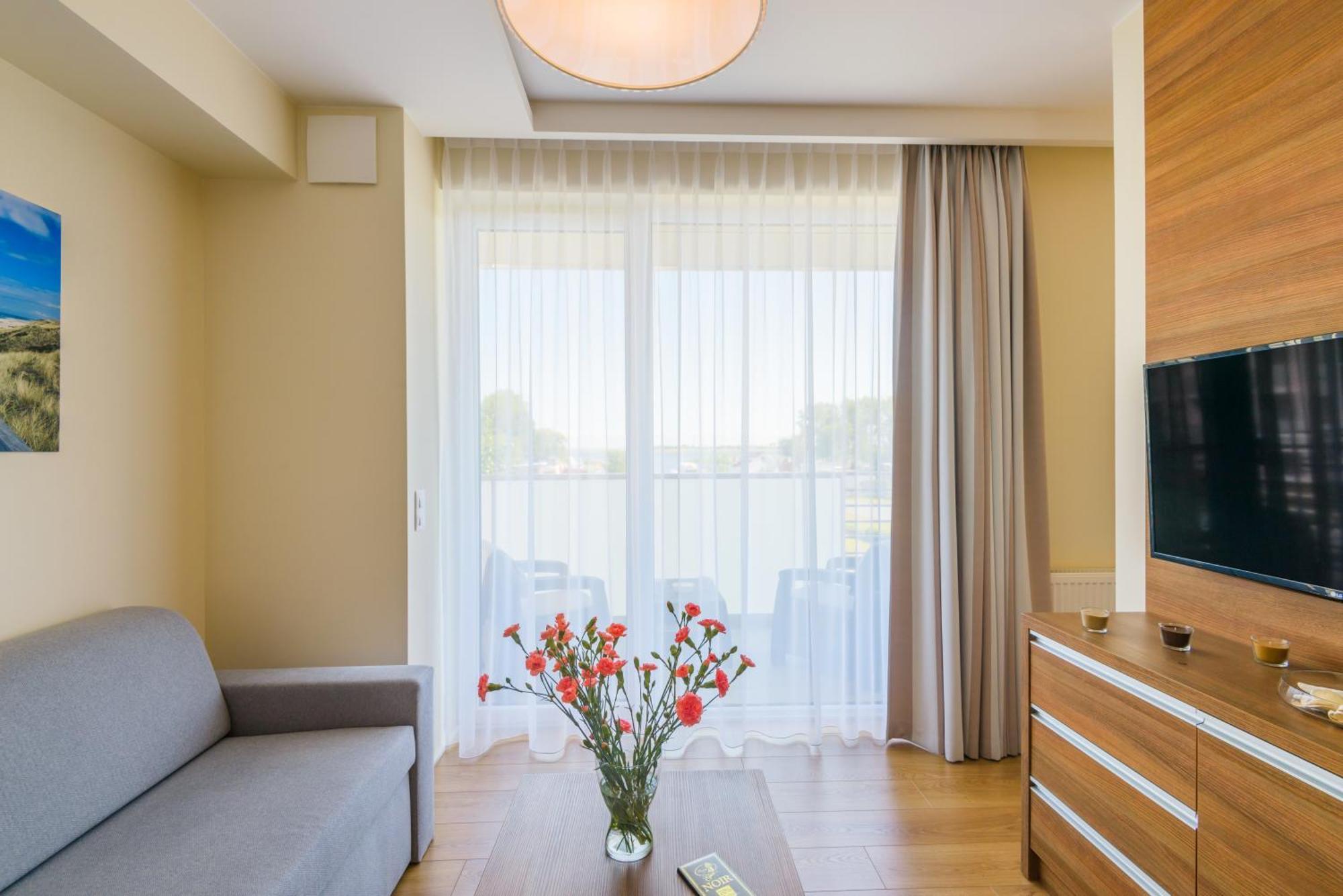 Apartamenty Mierzeja - Marina, Katy Rybackie, 100 M Od Zalewu Wislanego Kąty Rybackie Exterior foto